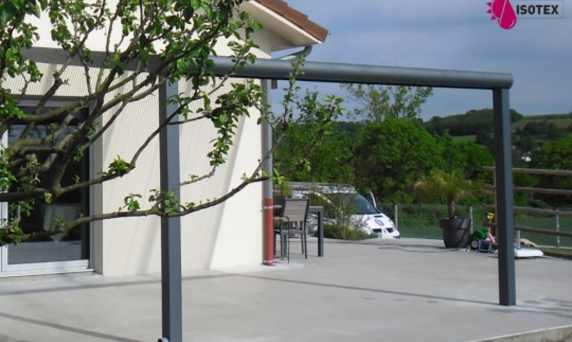 Pergola sur mesure à Villefontaine
