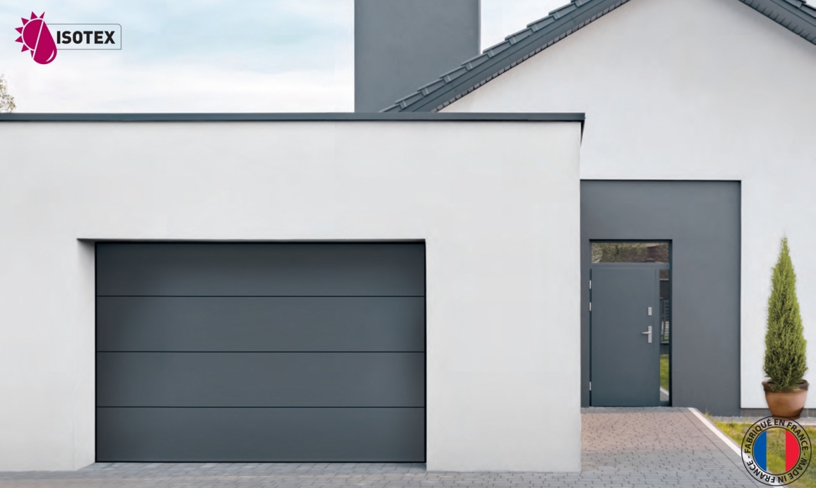 Portes de garage sectionnelles sur mesure à refoulement plafond : Personnalisez Votre Entrée de Garage