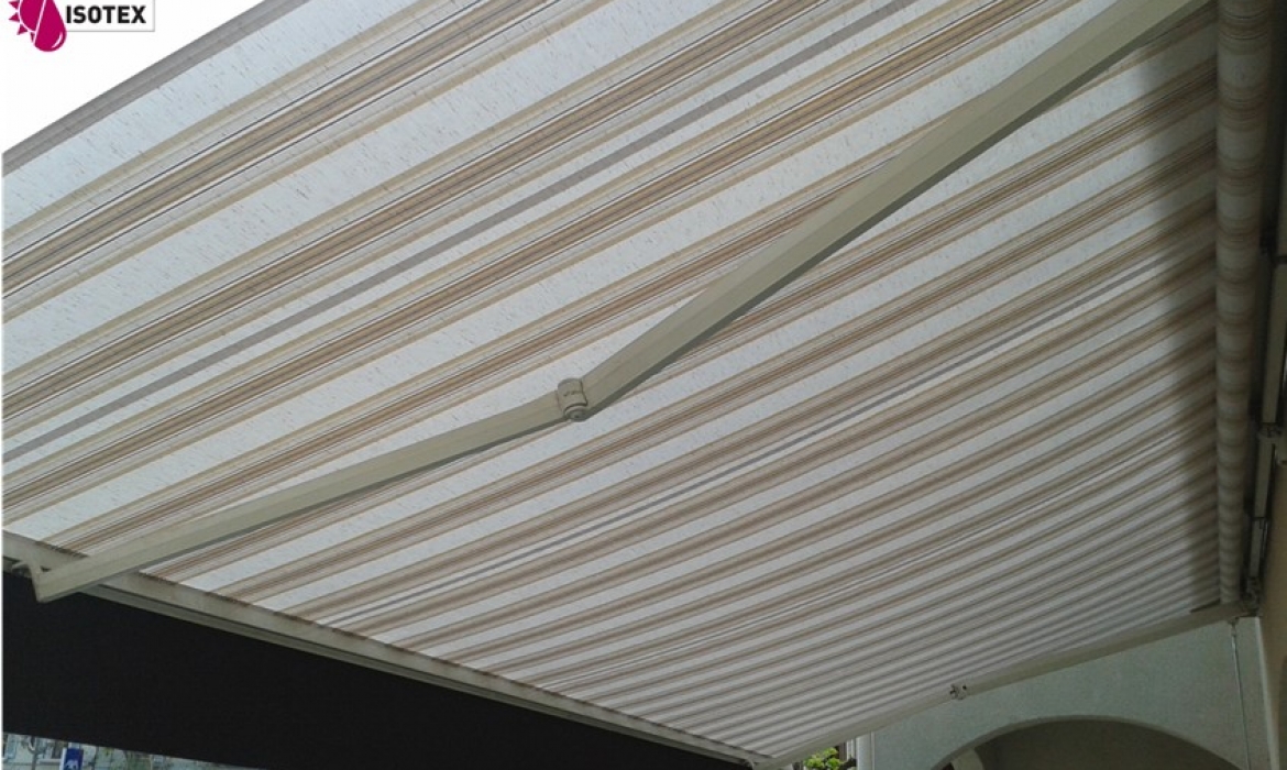 Store de Terrasse à Pont-de-Cheruy : Élégance et Performance en Rhône-Alpes