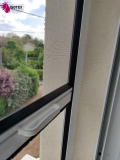 Moustiquaire enroulable verticale