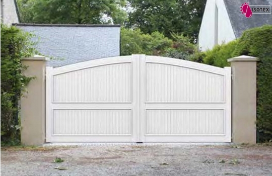 Modernisez Votre Extérieur à Bourgoin-Jallieu avec notre Portail PVC sur mesure