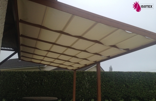 Pergola sur mesure à Villefontaine en Nord Isère