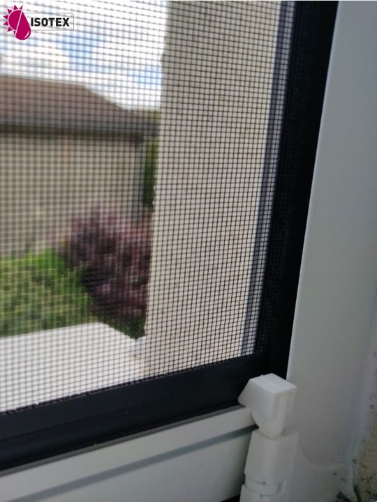 Moustiquaire enroulable verticale