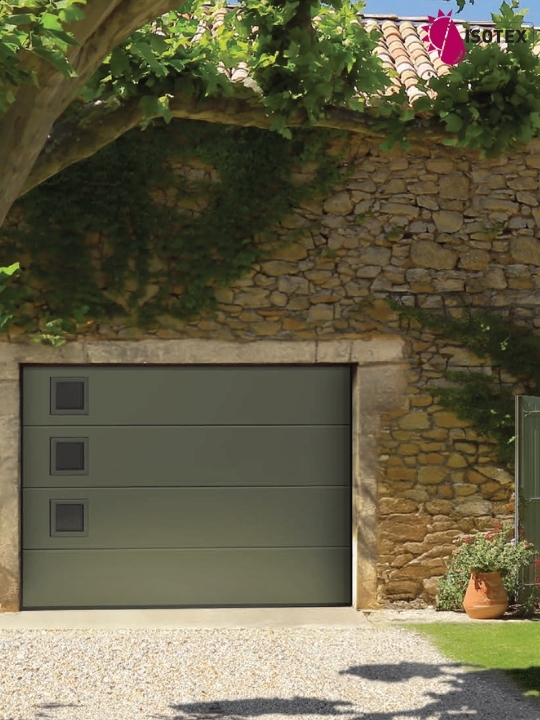 Porte de garage sectionnelle refoulement plafond