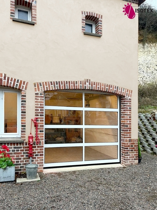 Porte de garage sectionnelle refoulement plafond