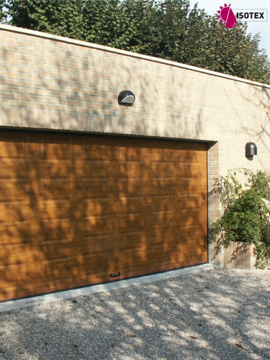 Porte de garage sectionnelle refoulement plafond