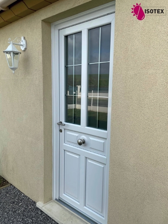 Porte d'entrée PVC
